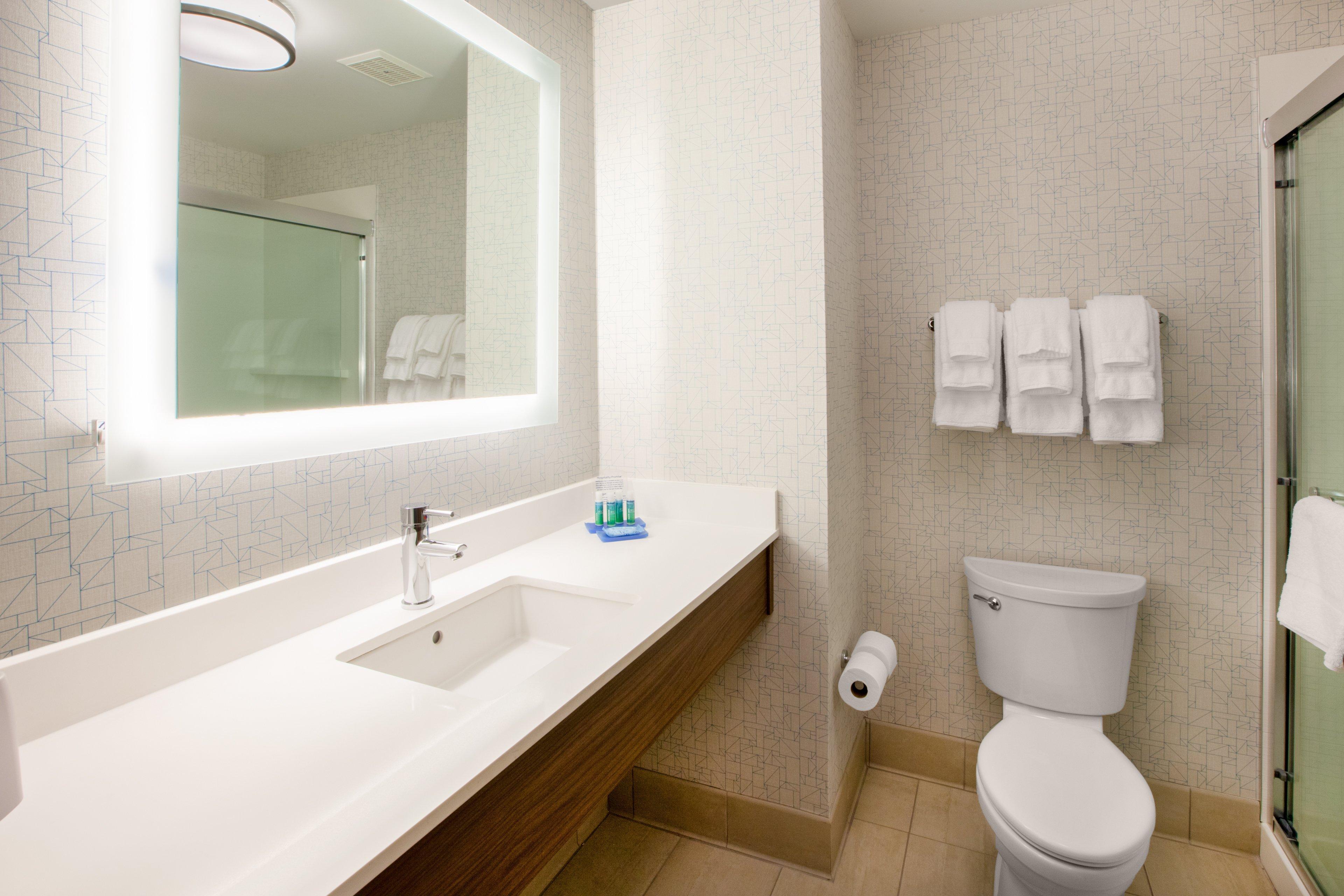Express & By Ihg