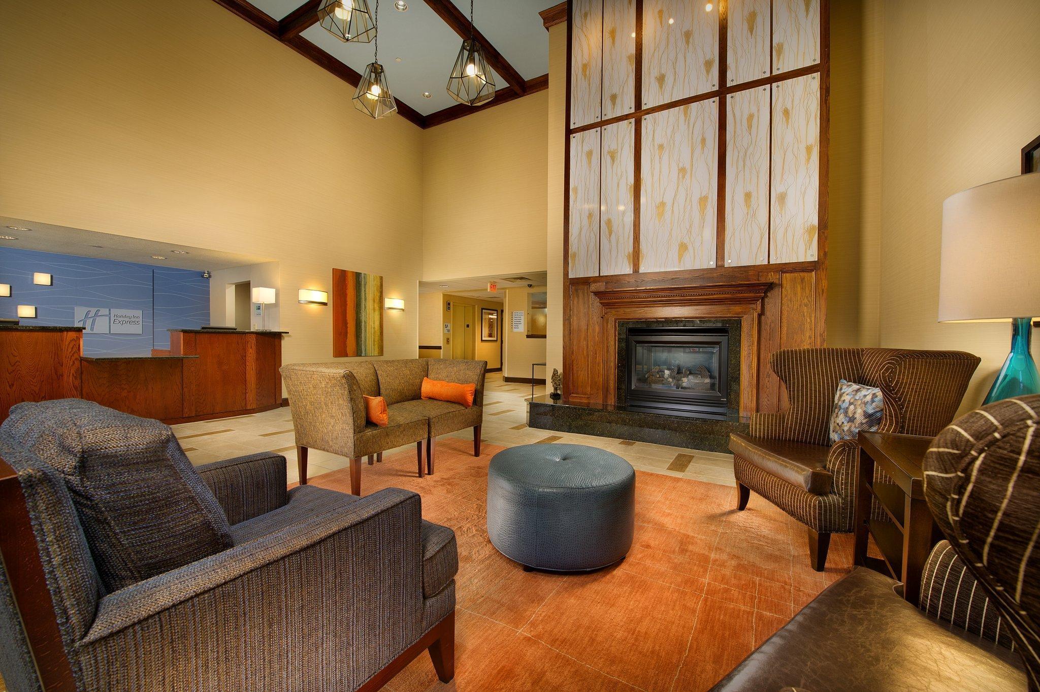 Express & By Ihg 2* Manassas