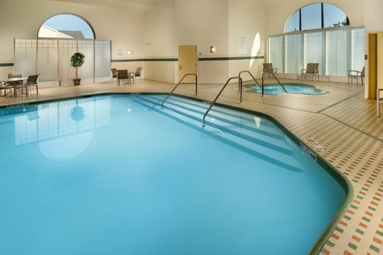 Hotel Express & By Ihg Manassas